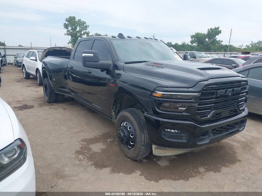 2025 Ram 3500 Laramie 4X4 8' Box
