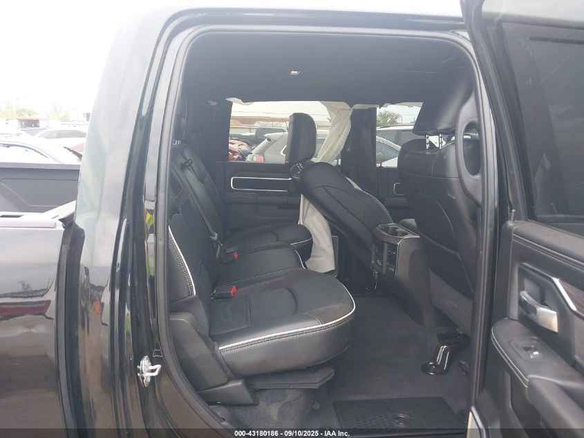 2025 Ram 3500 Laramie 4X4 8' Box VIN: 3C63RRJL6SG555430 Lot: 43180186