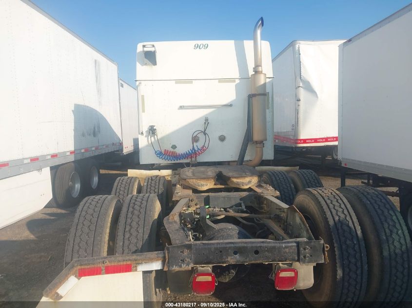 2004 International 9900 9900I VIN: 3HSCHAPR24N017502 Lot: 43180217