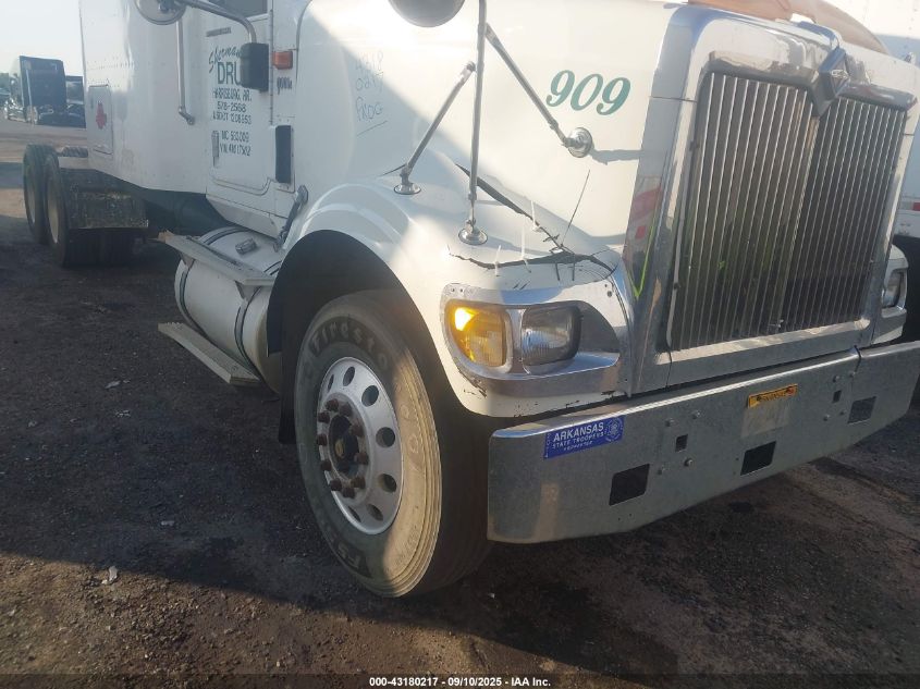 2004 International 9900 9900I VIN: 3HSCHAPR24N017502 Lot: 43180217