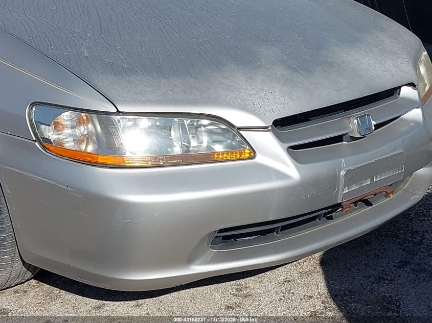 1998 Honda Accord Ex VIN: 1HGCG5652WA082150 Lot: 43180237