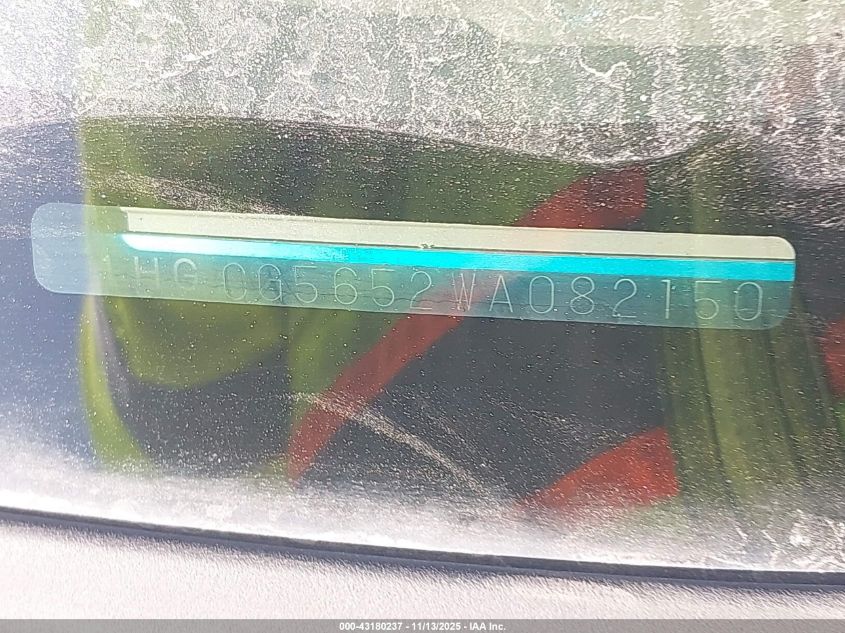 1998 Honda Accord Ex VIN: 1HGCG5652WA082150 Lot: 43180237