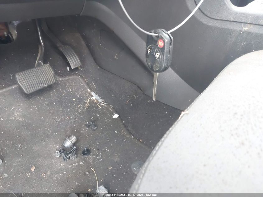 2017 Ford Escape S VIN: 1FMCU0F7XHUD44022 Lot: 43180244