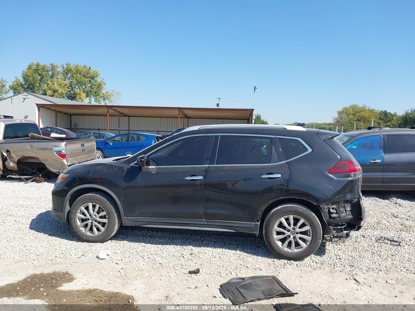 2019 NISSAN ROGUE SV KNMAT2MV7KP523958