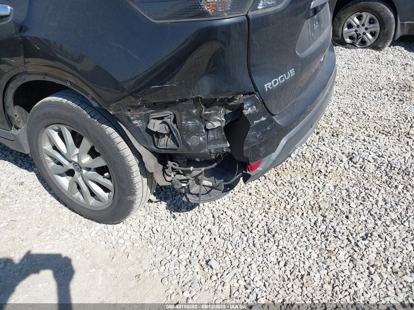 2019 NISSAN ROGUE SV KNMAT2MV7KP523958