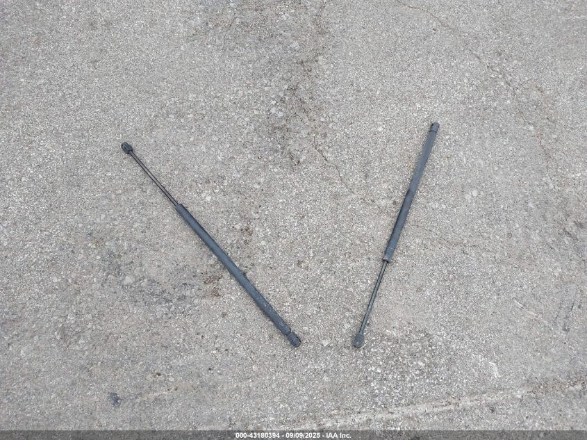 2004 Buick Century VIN: 2G4WS52J641206114 Lot: 43180394