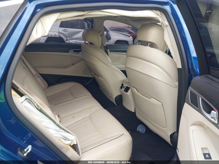 2017 Genesis G80 3.8 VIN: KMHGN4JE9HU177647 Lot: 43180410