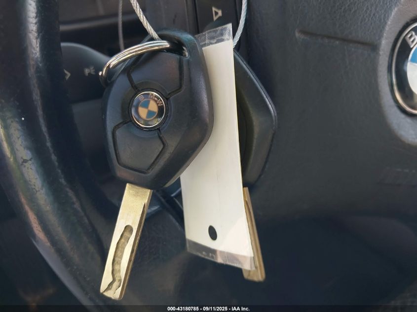 2002 BMW 325Xi VIN: WBAEU33492PH85476 Lot: 43180785