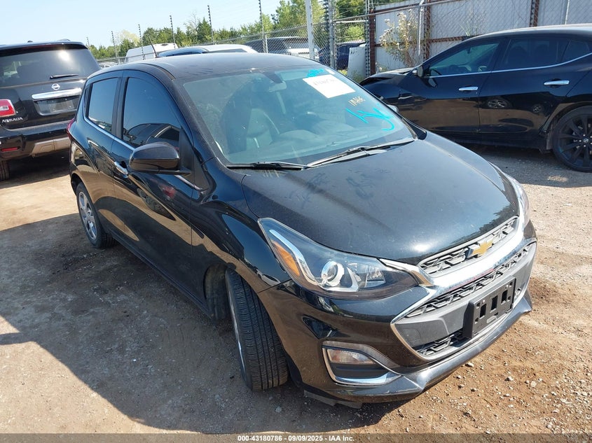 CHEVROLET SPARK 2LT CVT
