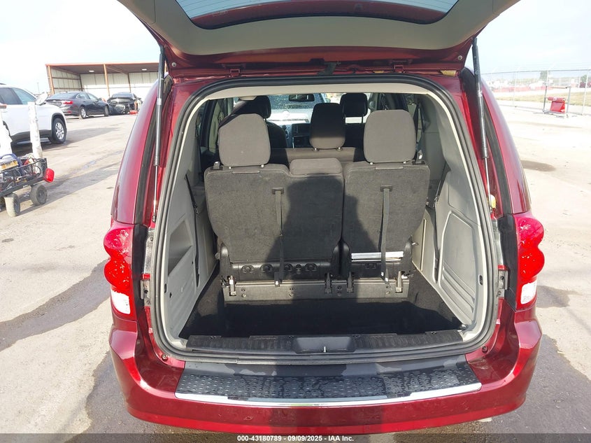 2019 DODGE GRAND CARAVAN SE - 2C4RDGBG3KR740438