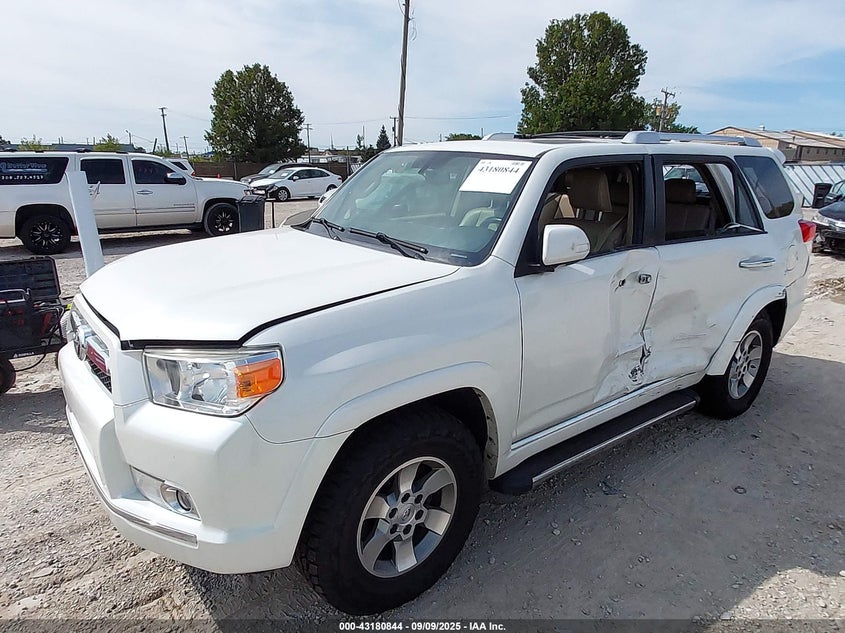 2013 TOYOTA 4RUNNER SR5 - JTEBU5JR6D5148276