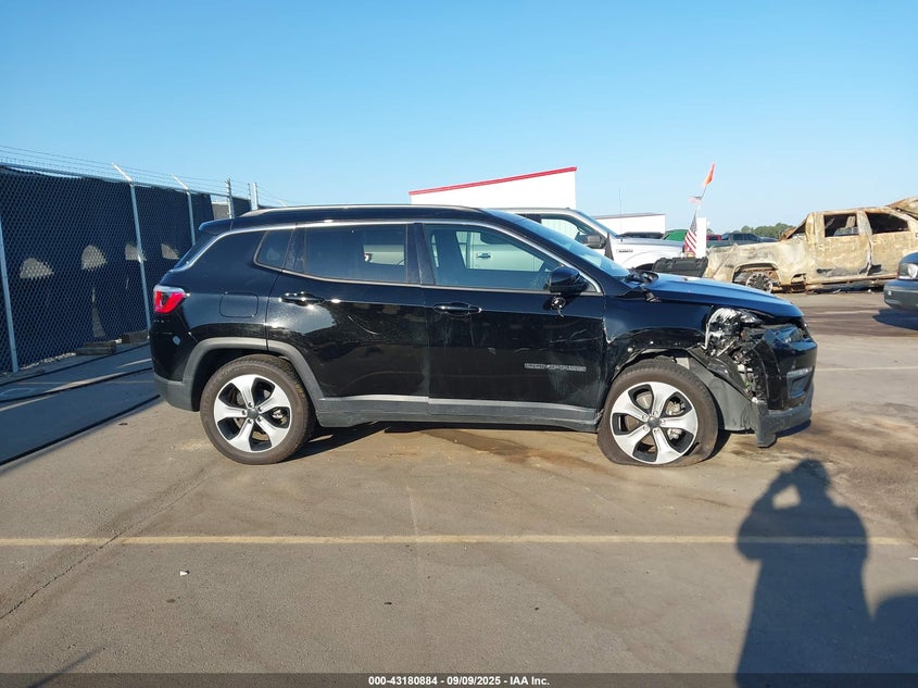 2017 JEEP NEW COMPASS LATITUDE FWD 3C4NJCBB2HT669601