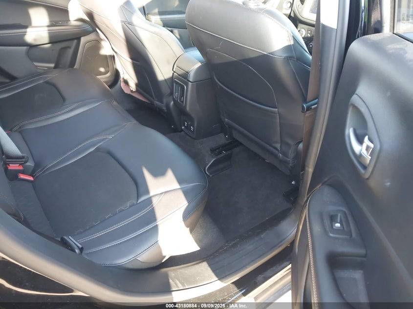 2017 JEEP NEW COMPASS LATITUDE FWD 3C4NJCBB2HT669601