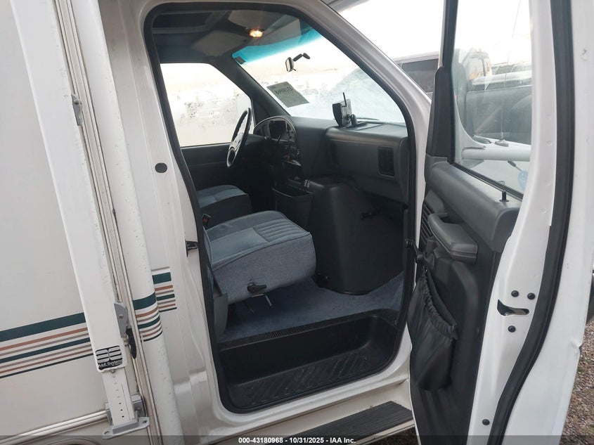 1FDKE30G5SHB16495 1995 FORD ECONOLINE photo no. 5