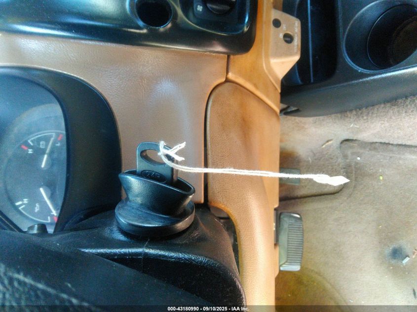 1999 Ford Ranger Xl/Xlt VIN: 1FTYR10C6XTA25809 Lot: 43180990