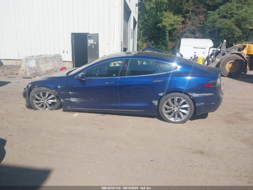 2018 Tesla Model S 100D/75D/P100D VIN: 5YJSA1E24JF261107 Lot: 43181132