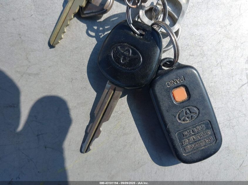 2002 Toyota Mr2 Spyder VIN: JTDFR320320051235 Lot: 43181194