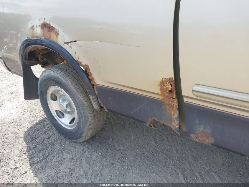 1999 Ford F-150 Lariat/Xl/Xlt VIN: 1FTRX18L7XKA04701 Lot: 43181315