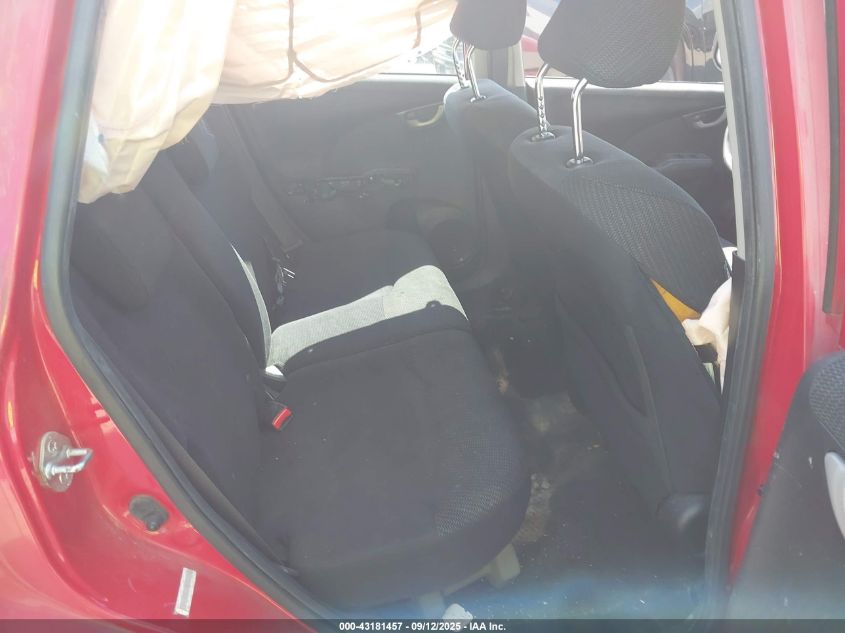 2013 Honda Fit Sport VIN: JHMGE8H6XDC043576 Lot: 43181457