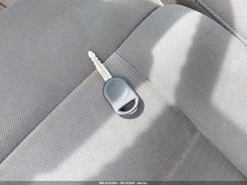 2004 Ford F-150 Fx4/Lariat/Xl/Xlt VIN: 1FTPX14504NA40562 Lot: 43181581