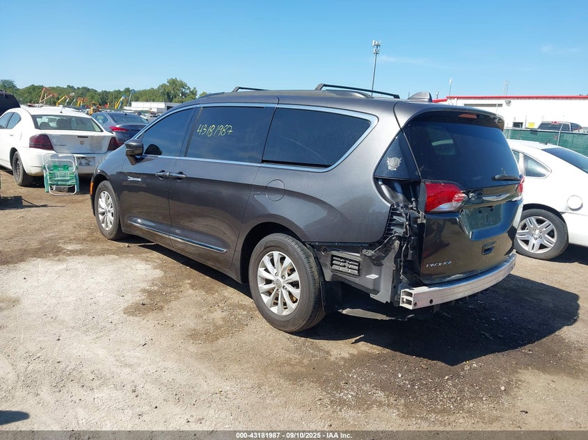 2C4RC1BG0HR683348 2017 Chrysler Pacifica 3.6 Touring-L Other