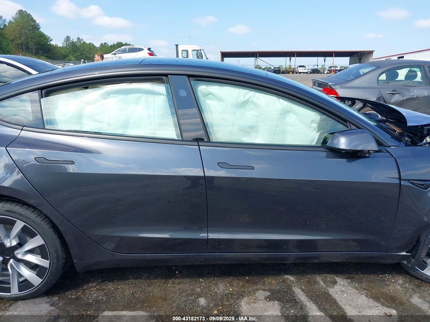 2025 Tesla Model 3 Long Range Rear-Wheel Drive VIN: 5YJ3E1EAXSF925329 Lot: 43182173