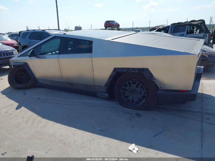 2024 Tesla Cybertruck Cyberbeast VIN: 7G2CEHEEXRA038829 Lot: 43182187