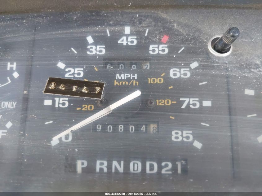 1992 Ford Explorer VIN: 1FMDU34X3NUB22474 Lot: 43182220