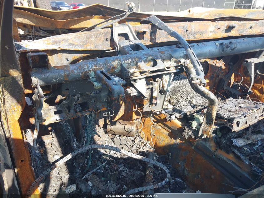 2009 BMW 328I VIN: WBAPH77509NM47183 Lot: 43182245