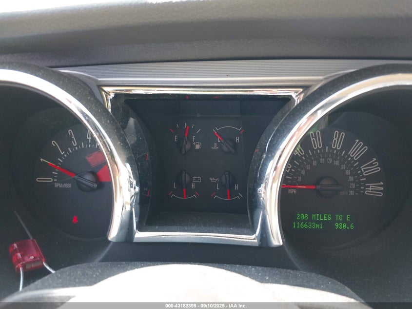 2005 Ford Mustang VIN: 1ZVFT82HX55256513 Lot: 43182399