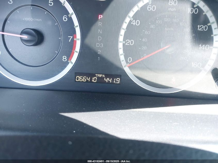 2010 Honda Accord 2.4 Lx-P VIN: 1HGCP2F40AA012418 Lot: 43182491