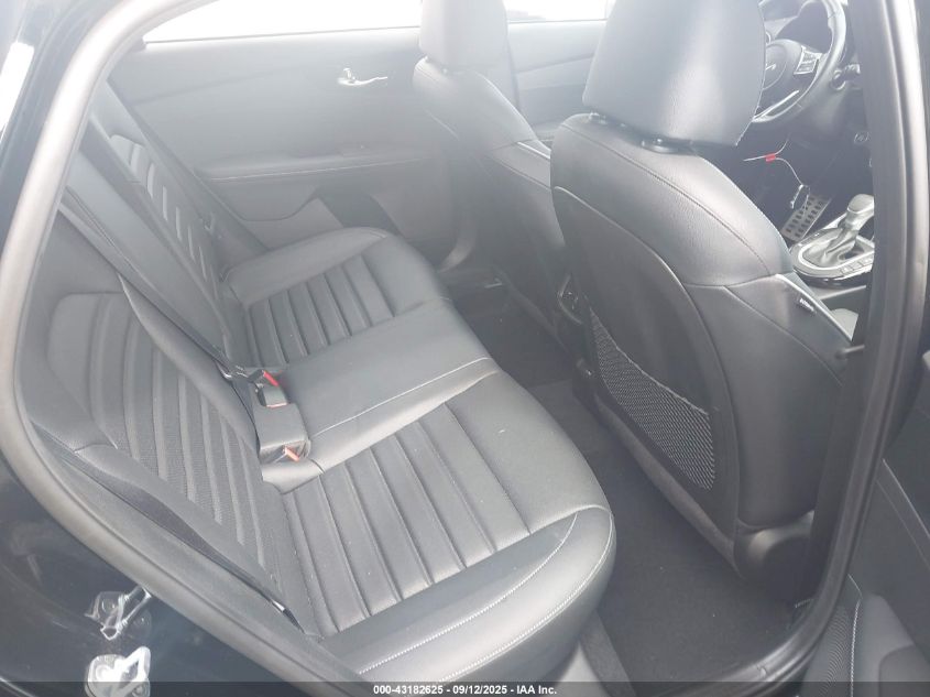 2023 Kia Forte Gt-Line VIN: 3KPF54AD0PE612530 Lot: 43182625