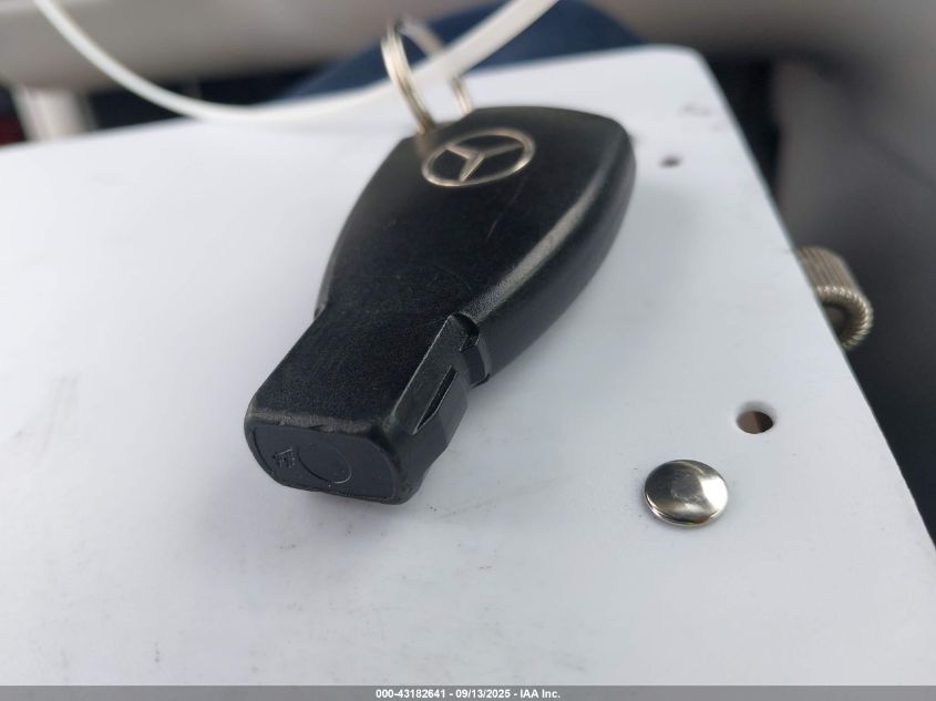 2002 Mercedes-Benz C 240 VIN: WDBRF61JX2F268570 Lot: 43182641