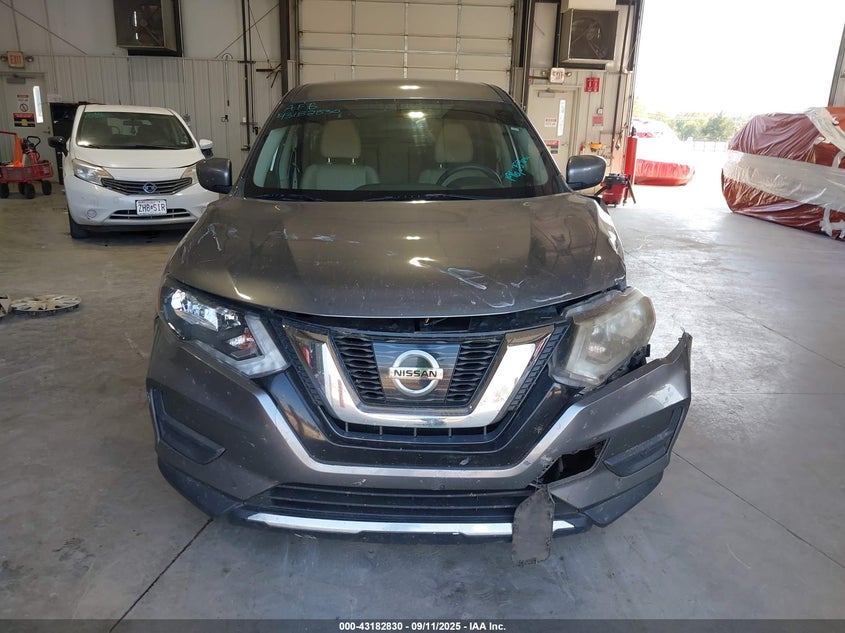 2017 NISSAN ROGUE S - KNMAT2MT1HP600038