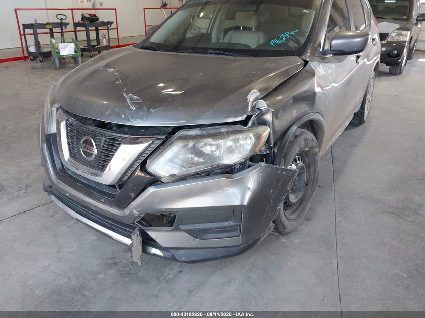 2017 NISSAN ROGUE S - KNMAT2MT1HP600038