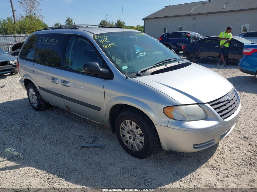 1C4GP45R95B437287 2005 Chrysler Town & Country auction photo 1