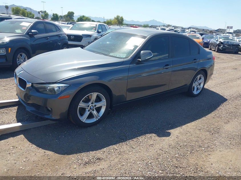 Vin: wba3a5c51df355869, lot: 43677508, bmw 328i 20132