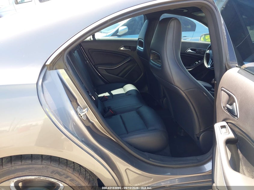 2014 MERCEDES-BENZ CLA 250 - WDDSJ4EB9EN160997