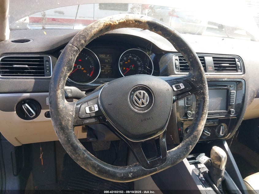 2015 VOLKSWAGEN JETTA TDI - 3VWLA7AJ1FM306122