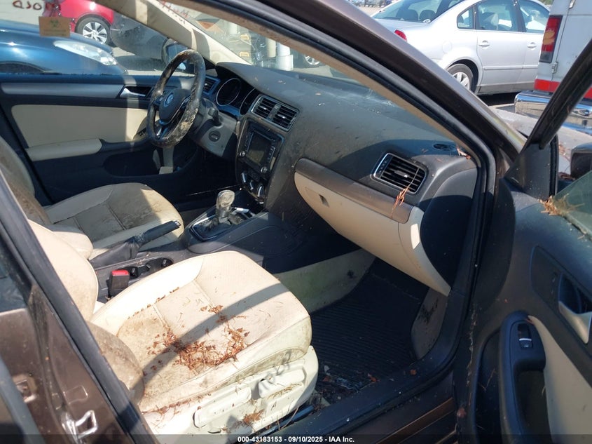 2015 VOLKSWAGEN JETTA TDI - 3VWLA7AJ1FM306122