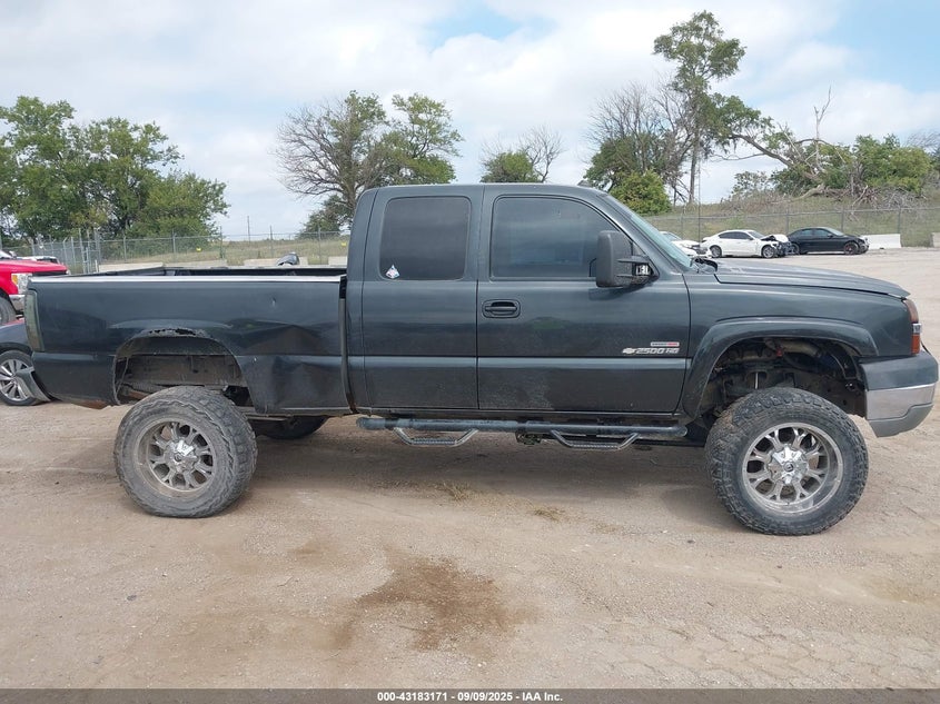2004 Chevrolet Silverado 2500Hd Ls VIN: 1GCHK29154E170075 Lot: 43183171
