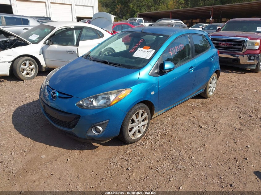 Vin: jm1de1hy8b0126239, lot: 43677611, mazda mazda2 touring 20112