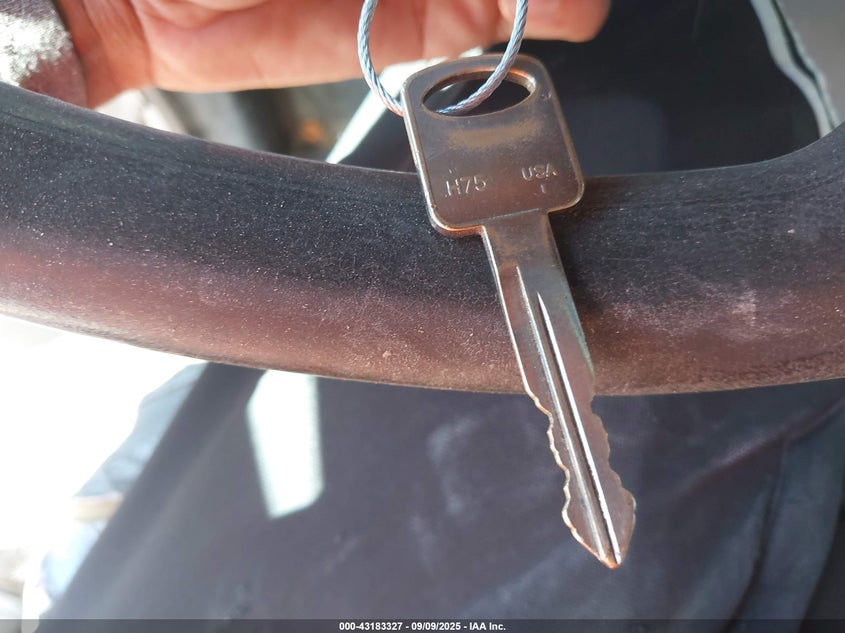 2002 Ford E-250 Commercial/Recreational VIN: 1FTNE24L42HA32378 Lot: 43183327