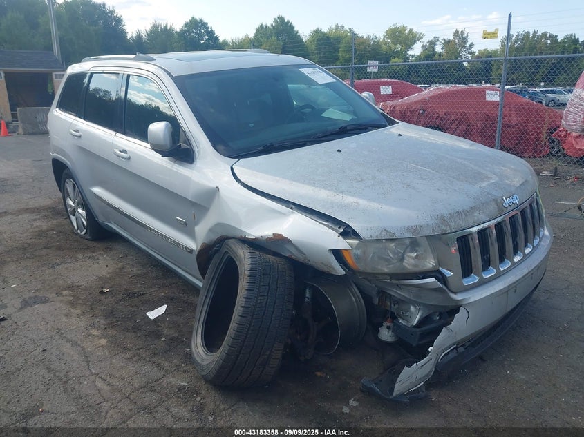 JEEP GRAND CHEROKEE LAREDO