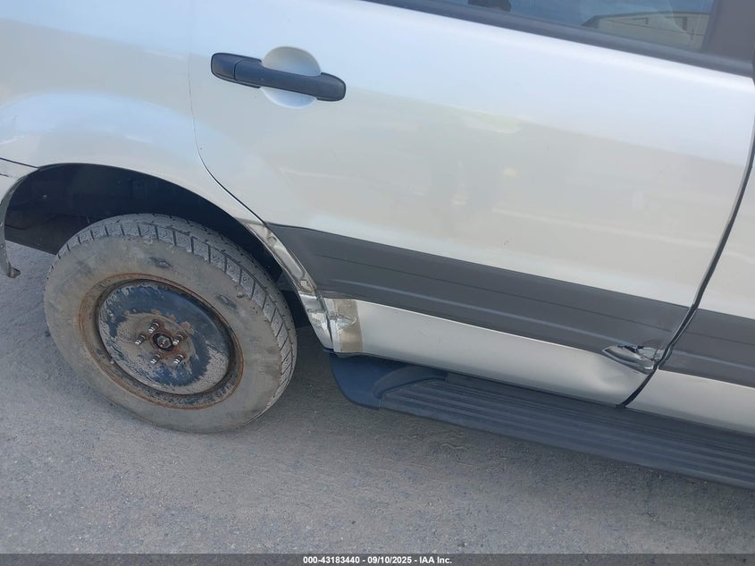 2004 Honda Pilot Lx VIN: 2HKYF18124H507625 Lot: 43183440