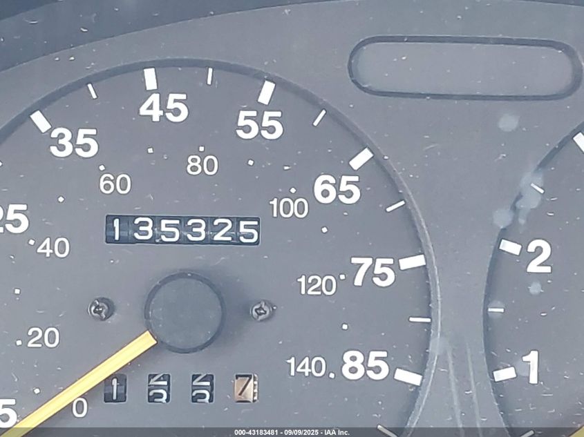 1998 Chevrolet Metro VIN: 2C1MR2265W6703174 Lot: 43183481