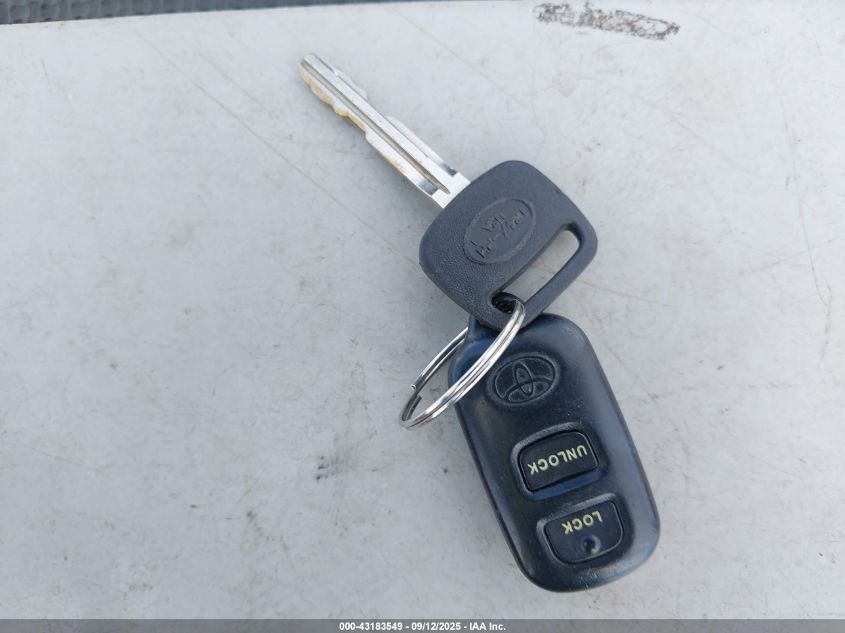 2000 Toyota Camry Le V6/Xle V6 VIN: JT2BF22KXY0273291 Lot: 43183549