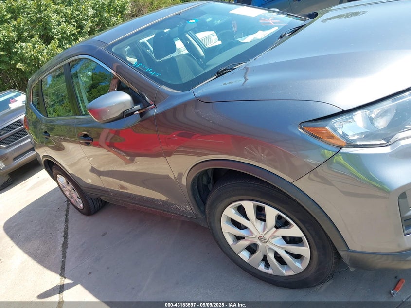 2017 NISSAN ROGUE S - KNMAT2MT9HP542213