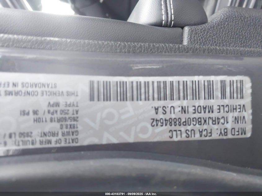 1C4RJKBG0P8884642 2023 JEEP GRAND CHEROKEE photo no. 9