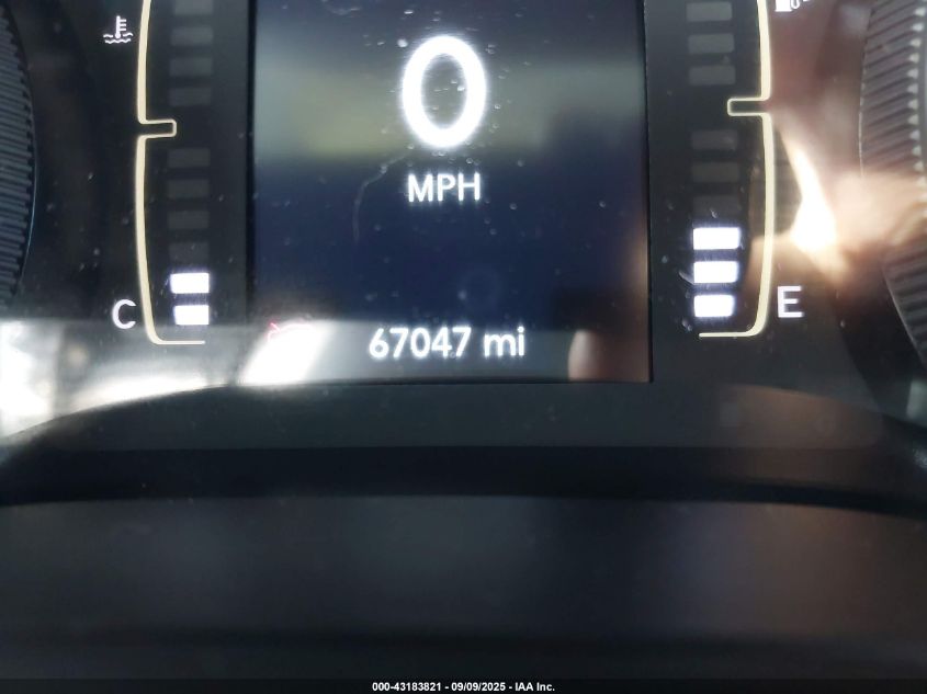 2019 Jeep Cherokee Latitude Plus 4X4 VIN: 1C4PJMLX1KD136659 Lot: 43183821